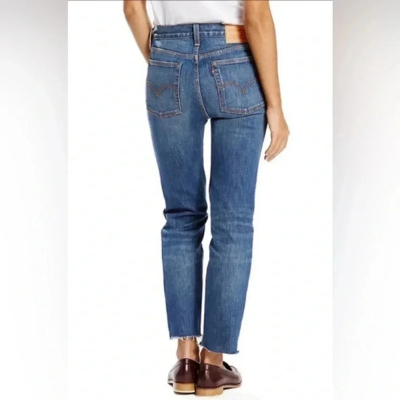 RARE Levi’s Wedgie Medium Wash Jeans White Cone Oak Denim Size 27 - Picture 1 of 7